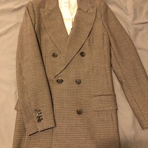 Wilfred’s ‘Margaux’ Blazer from Aritzia (size 4)